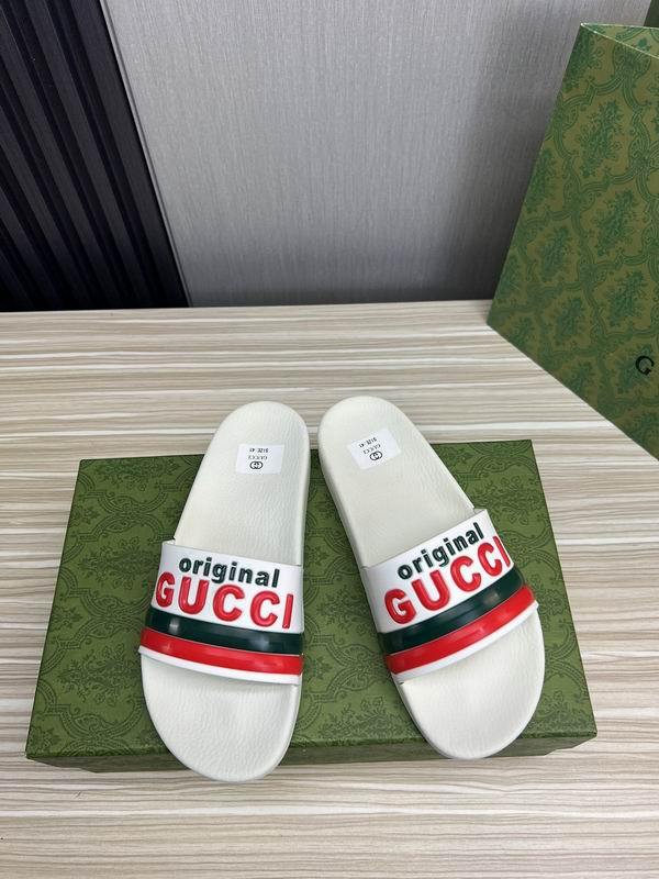 Gucci Men's Slippers 256